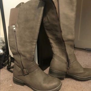 Taupe/Gray Boots Size 6.5
